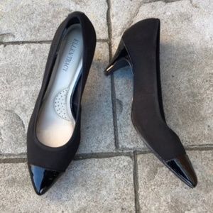 Sharp and Chic Black Pumps by Ellen Tracy
